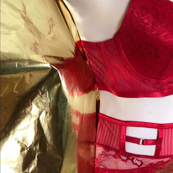 Very Sexy Bra & Panty Set - Picture 5 of 6